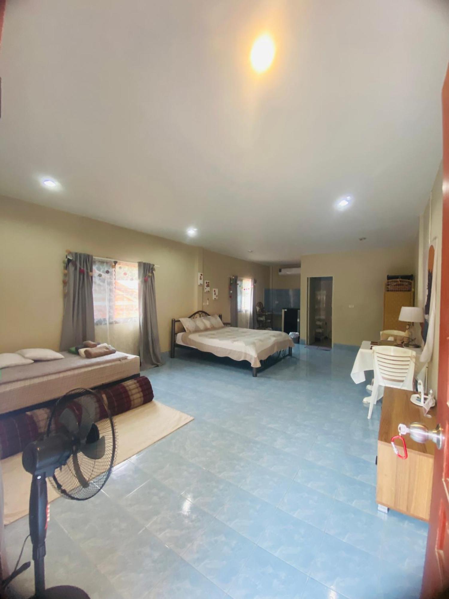 Rustic At Yanui Phuket
